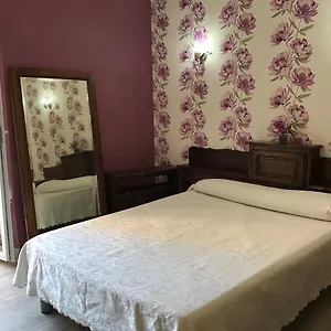 Au Picardy , Nice France